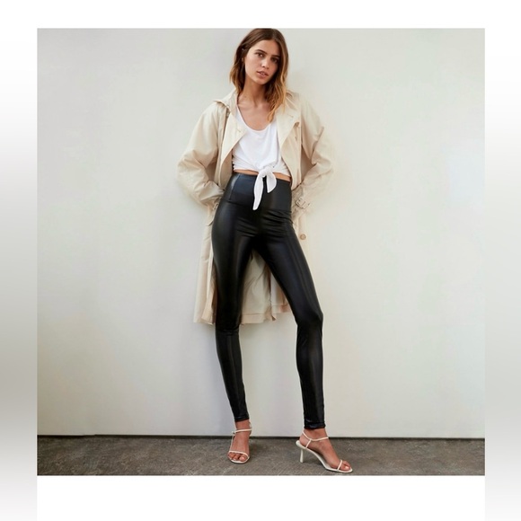 Wilfred Pants - Aritzia Wilfred Black High-Waisted Leggings Size small